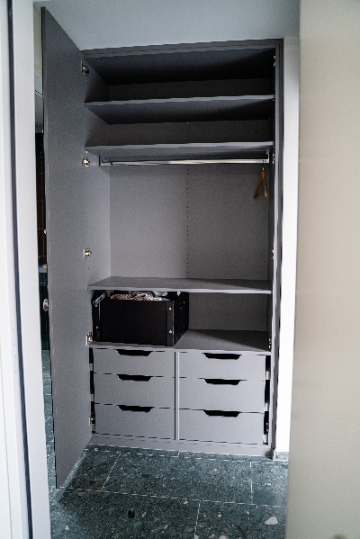 Einbauschrank